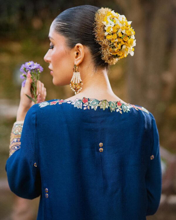 Sanam Blue - Image 2