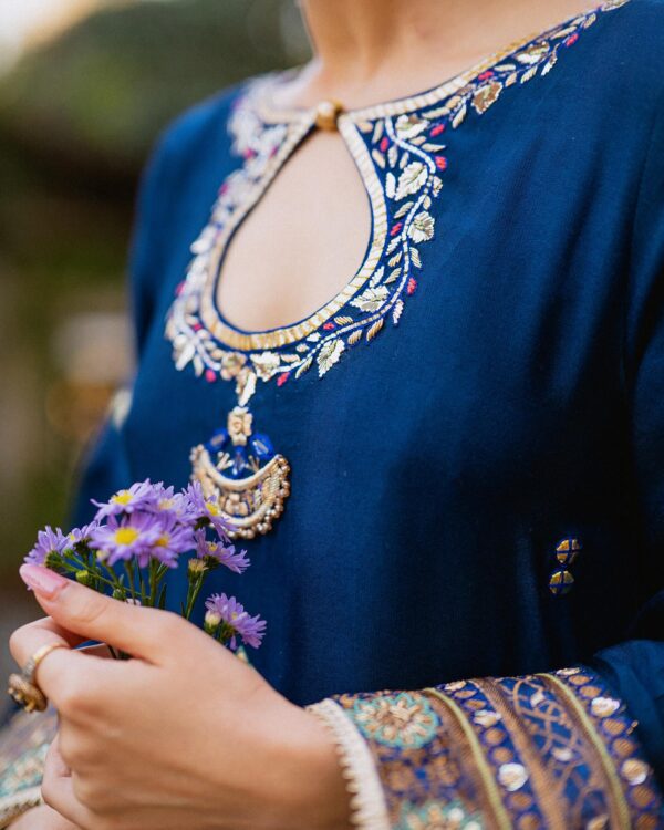 Sanam Blue - Image 5