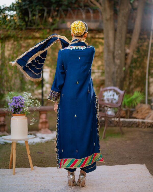 Sanam Blue - Image 4